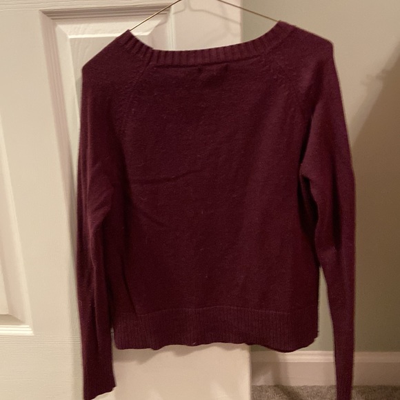 Maroon GAP XS sweater - Picture 3 of 3